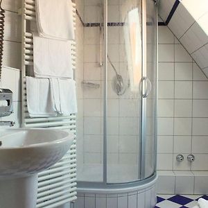 Großes Zimmer